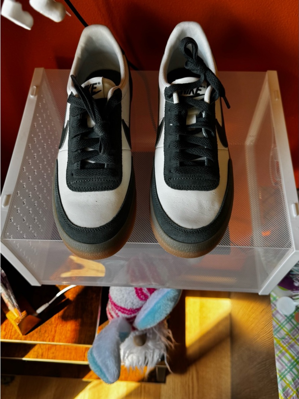 Nike Women's Kill Shot 2 Dark Green, White and Gum Bottom Sneakers - Picture 2 of 5